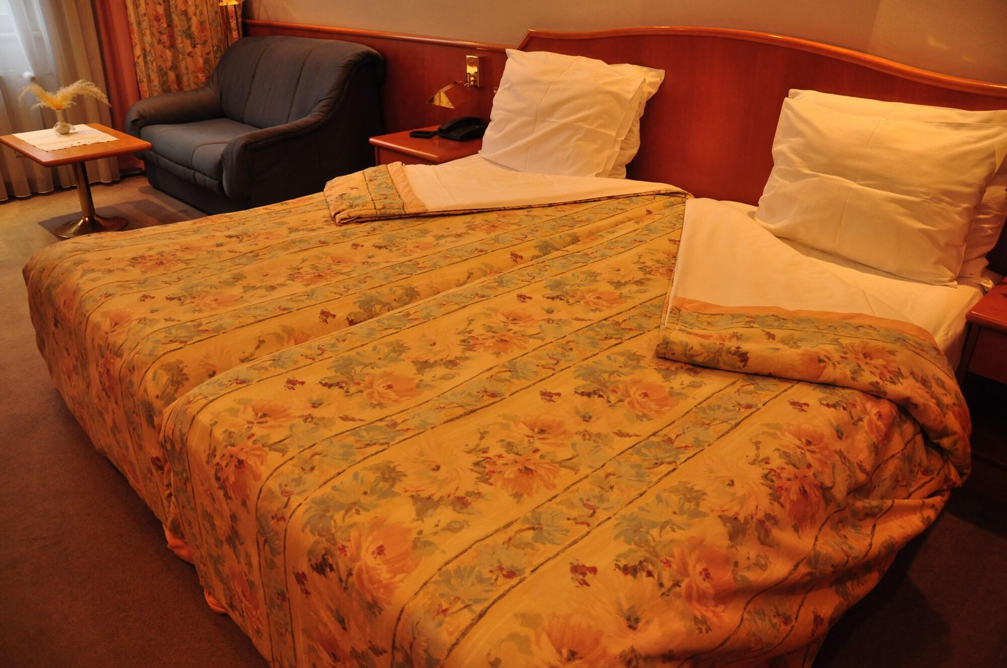 Hotel Krka - Terme Krka Νόβο Μέστο Εξωτερικό φωτογραφία